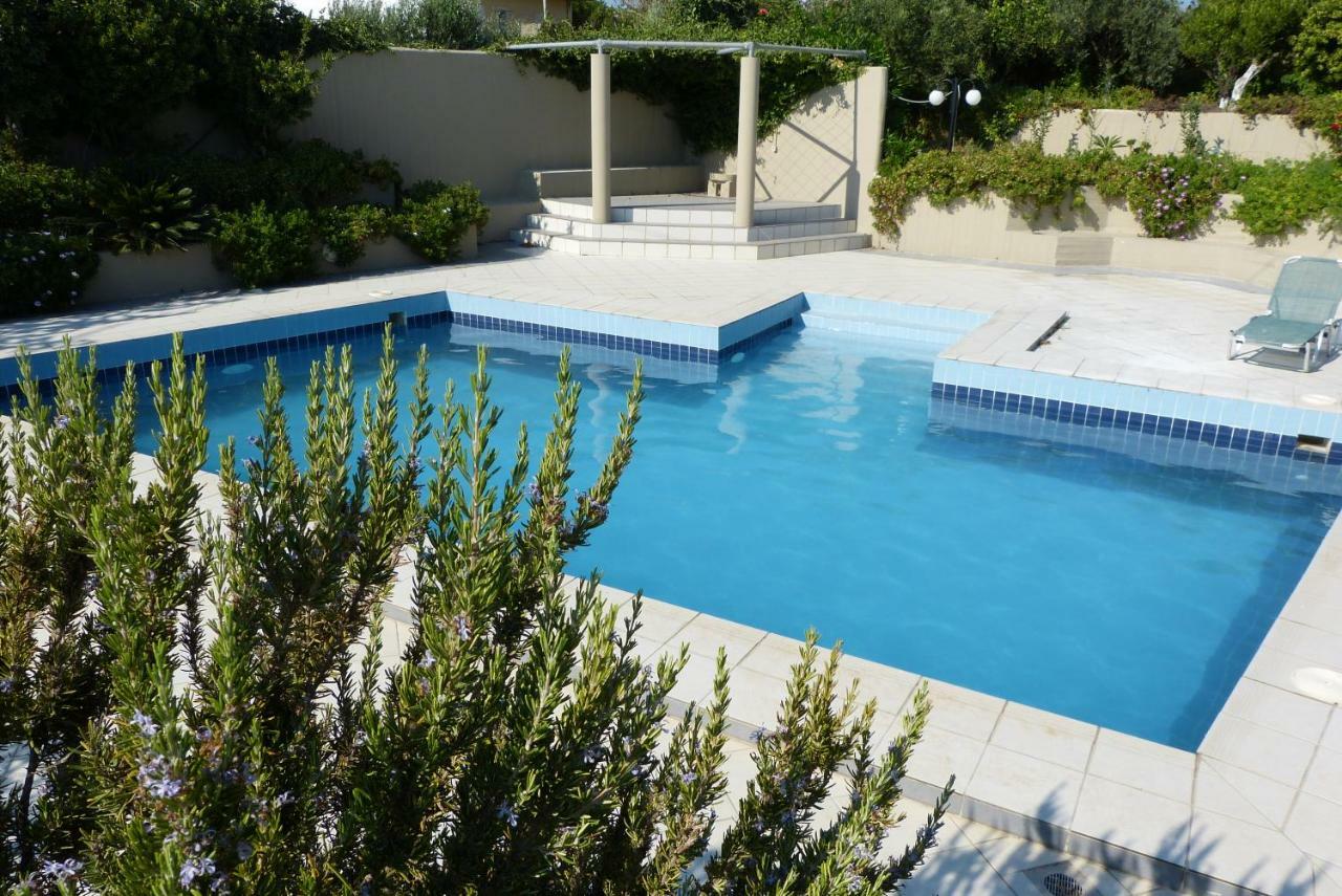Knossos Palace Secluded Villa Skalanion Экстерьер фото